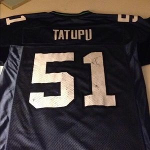 Seahawks tatupu jersey, has some worn areas